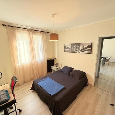 Les Arenes De Nimes - Centre Ville 10 Min Gare -Parking- 2 Chambres Экстерьер фото