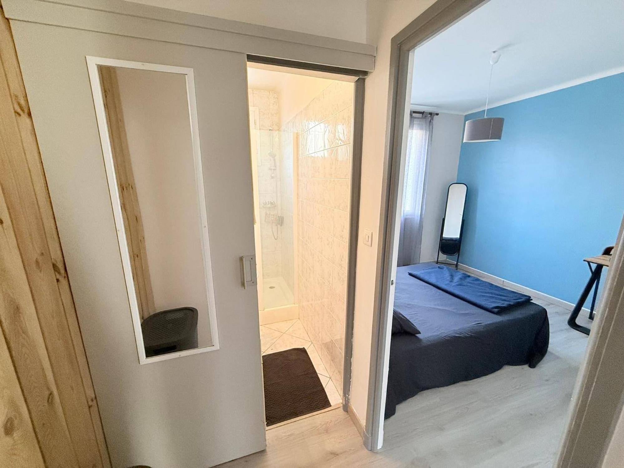 Les Arenes De Nimes - Centre Ville 10 Min Gare -Parking- 2 Chambres Экстерьер фото